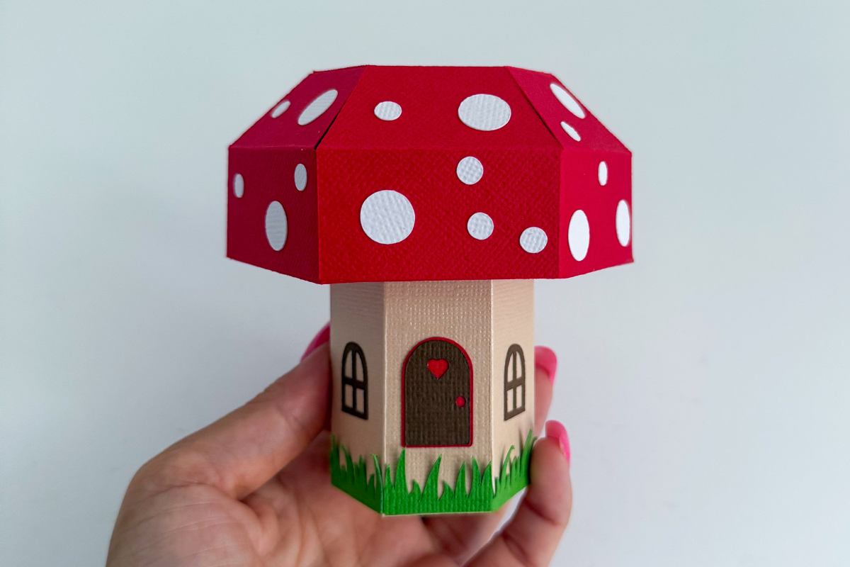 3D Mushroom House | DIY Fairy Party Decor