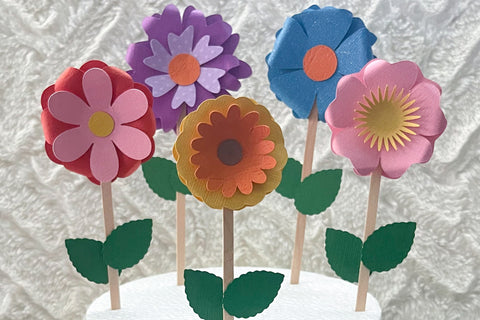 How to Make a Flower Garden Cake Topper