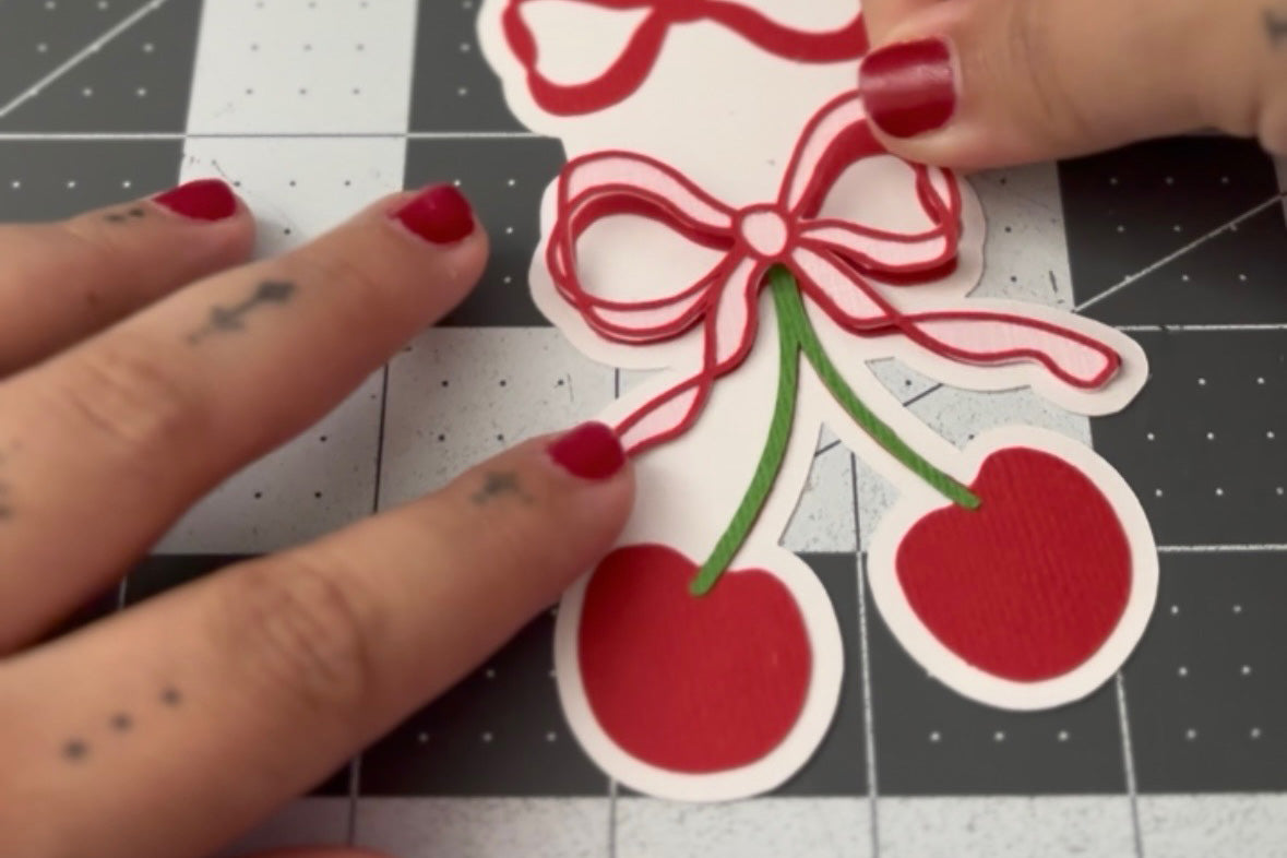 How To Make A Magnetic Bookmark With Cricut and Cardstock