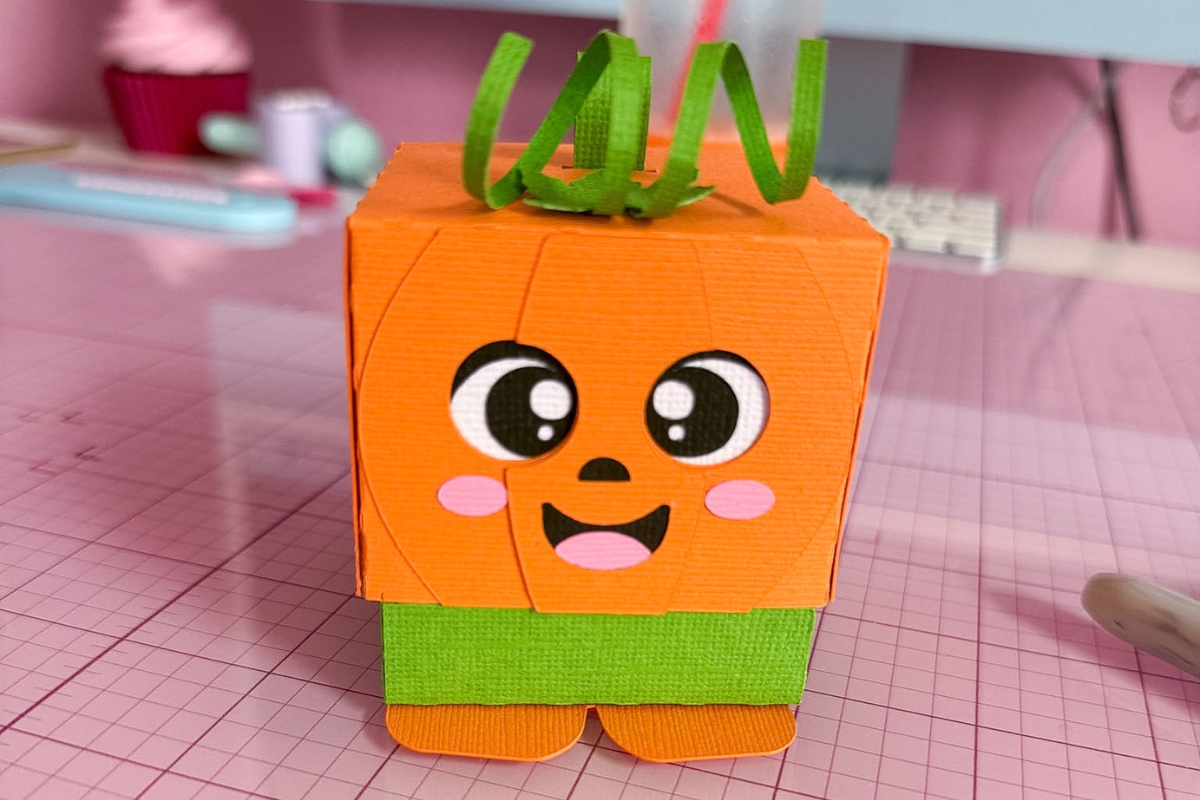 DIY Cricut Halloween Pop Up Candy Box