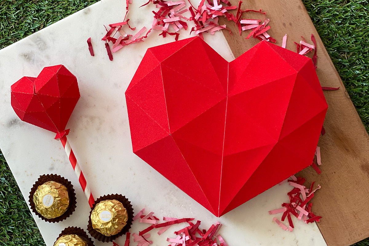 low poly heart valentine box