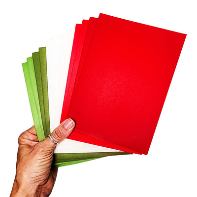 Red and green envelopes for handmade Christmas cards in A7 size. Send your handmade holiday cards in style with these colored A7 envelopes for Christmas cards. 