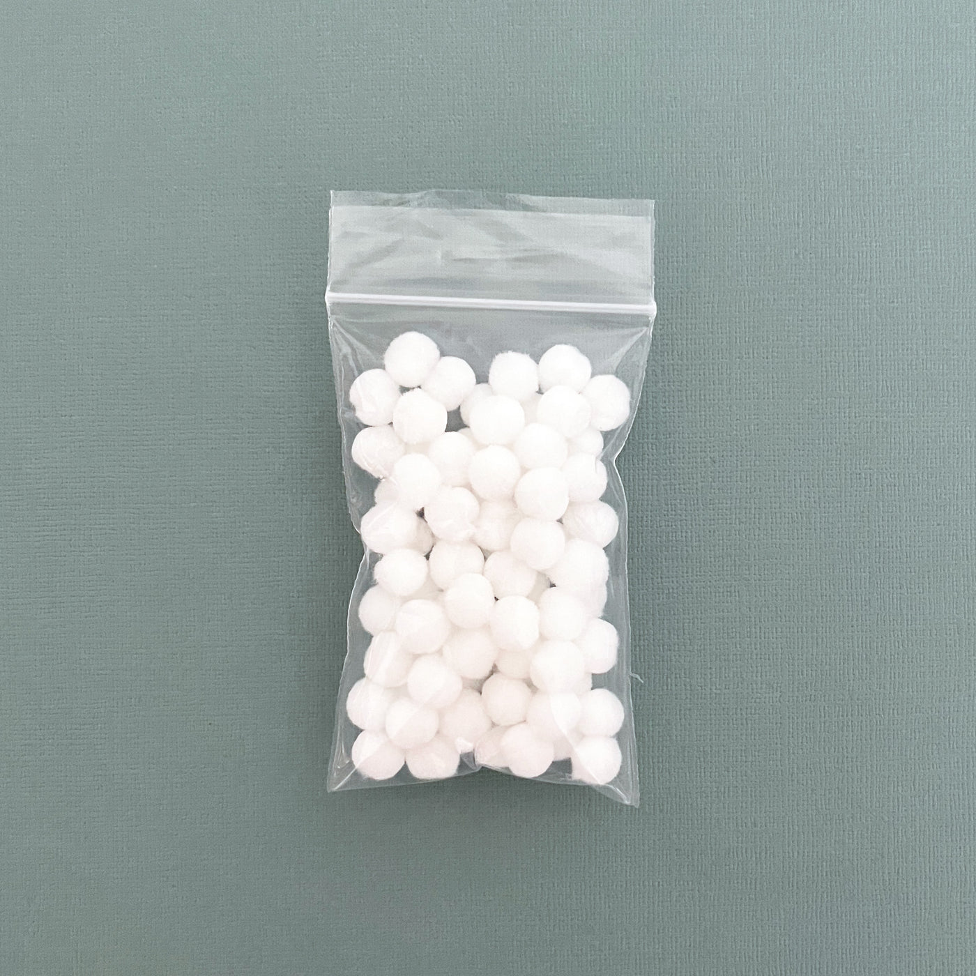 DETAIL INK BLENDING POM POMS REFILL -  12x12 Cardstock
