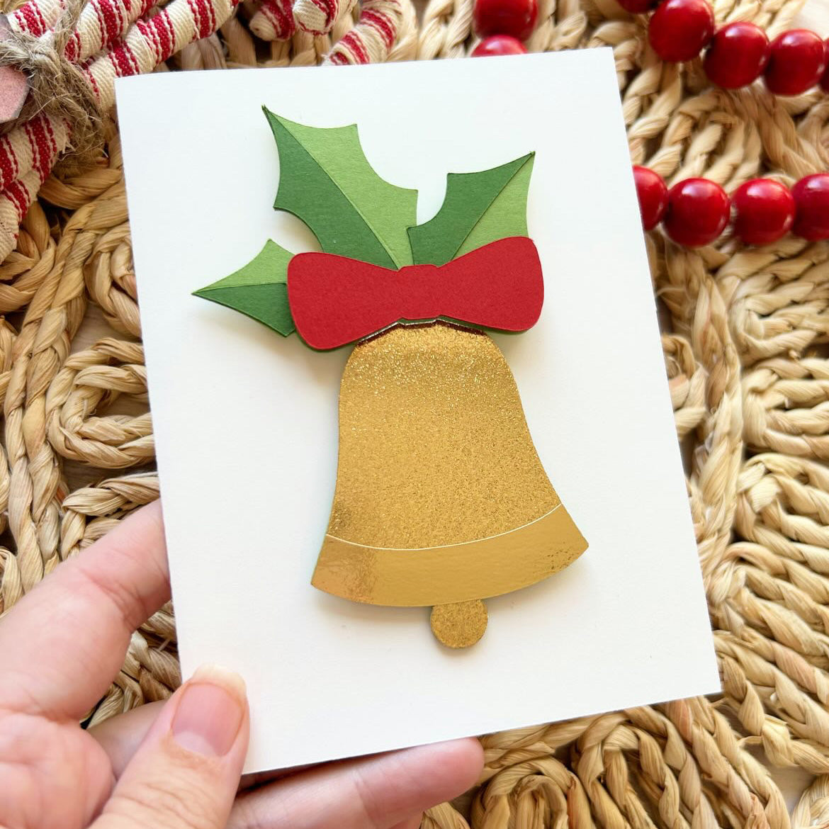 easy handmade Christmas card idea using Gold Glitter Cardstock
