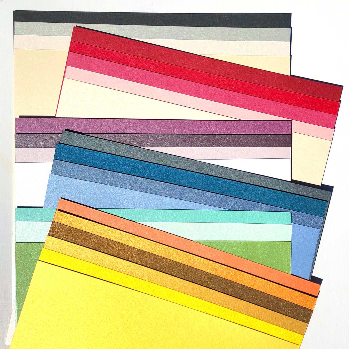 Neenah Stardream Collection Pack includes complete set of 28 colors in 12x12 size